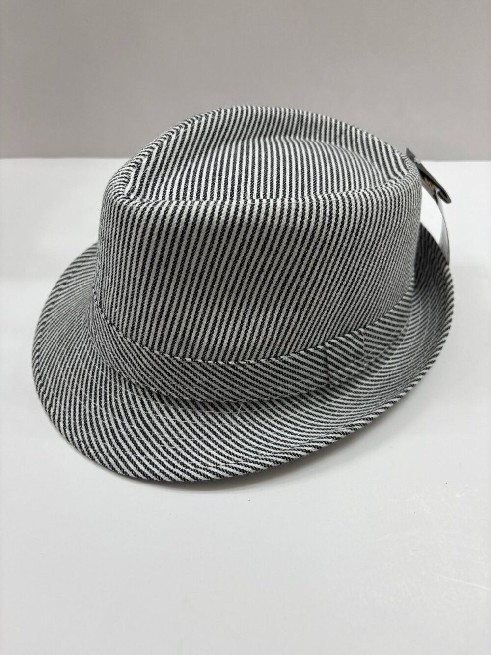 Fedora Trilby Hat - Summer Straw Striped Black & White- All Genders - L/XL- NWT - Picture 3 of 7